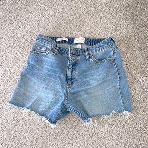 Jean shorts 6 or 28R mid rise